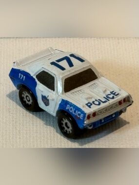 Vintage 1989 Galoob 1989 Micro Machines ‘69 Chevy Camaro Police Car